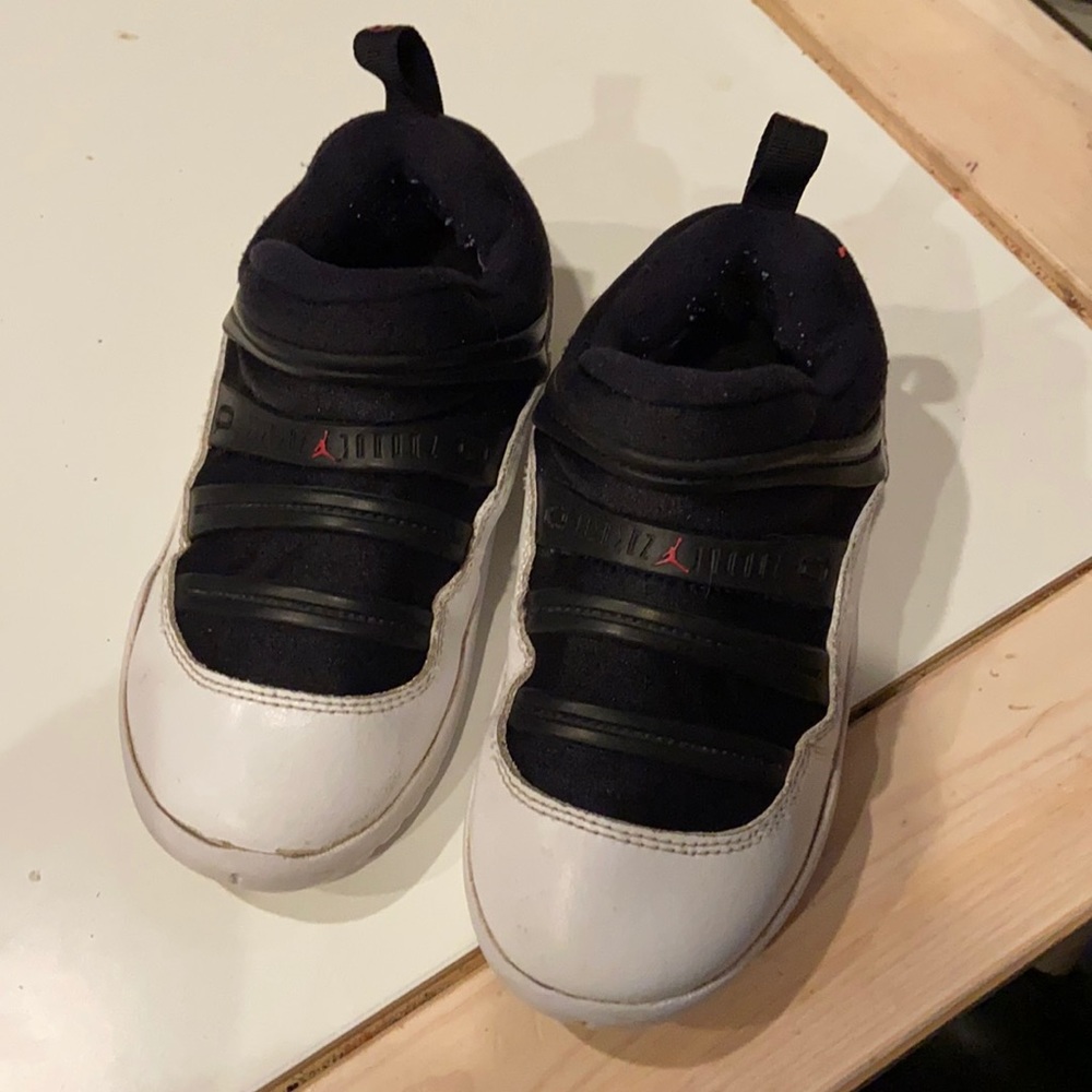 Nike Jordan’s size 11c